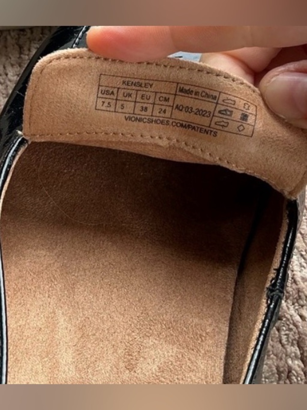 Vionic Kensley Loafer - size 7.5 - Picture 4 of 5
